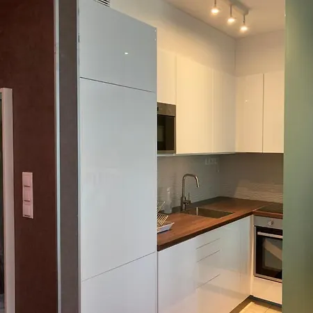 Apartment Corvin Luxury White