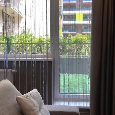 Corvin Luxury White Apartment Budapest